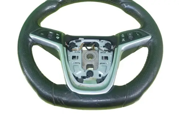 Opel Zafira C Steering wheel UP189