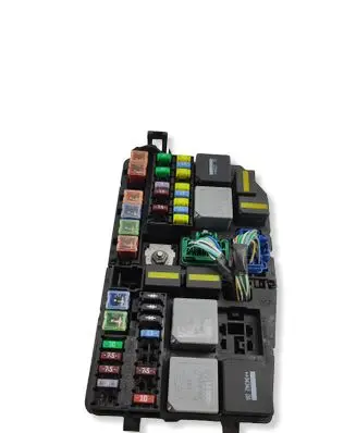Ford Mondeo MK IV Fuse module 1S7T14A481BA 44043422A