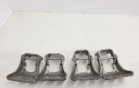 Renault Kangoo II Front door hinges set 