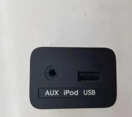 KIA Sportage USB socket connector 961103W500