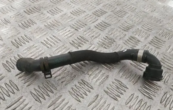 BMW 5 GT F07 Engine coolant pipe/hose 7584405