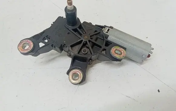 Skoda Octavia Mk2 (1Z) Rear window wiper motor 1U6955711B