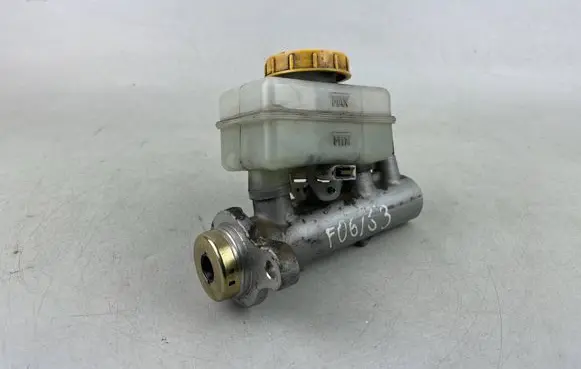 Subaru Forester SG Master brake cylinder