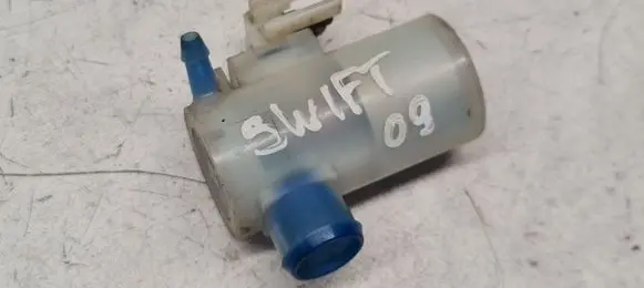 Suzuki Swift I Windscreen/windshield washer pump