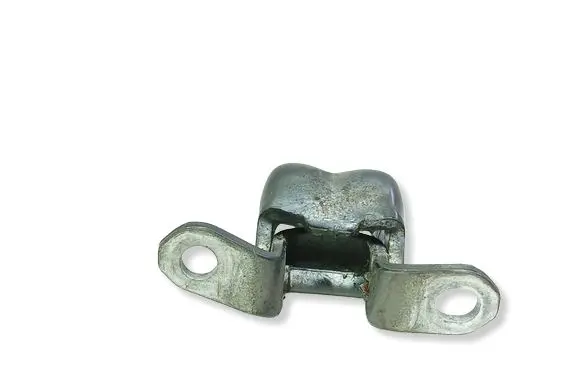 Nissan Qashqai+2 Rear door lower hinge 