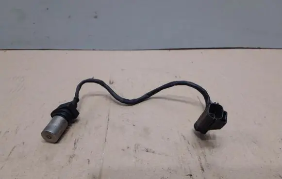 Volvo V70 Crankshaft position sensor 1275599 0296000650