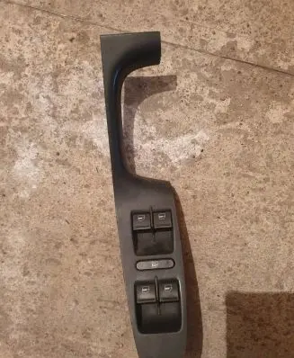 Volkswagen Jetta VI Electric window control switch 1K4959857B 11746