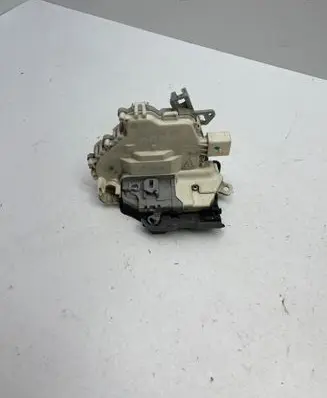 Audi A4 S4 B8 8K Front door lock 8J2837016C