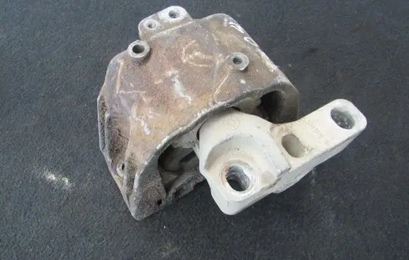 Volkswagen Golf IV Engine mount bracket 1j0199262bf hl3.15m14