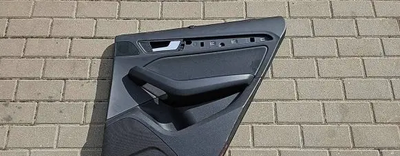Audi Q5 SQ5 Front door card panel trim 1493011