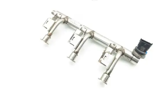 Ford Focus Fuel main line pipe DM5G-9H487-AB