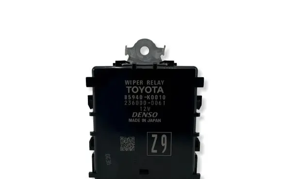 Toyota Yaris XP210 Window wiper relay 85940K0010