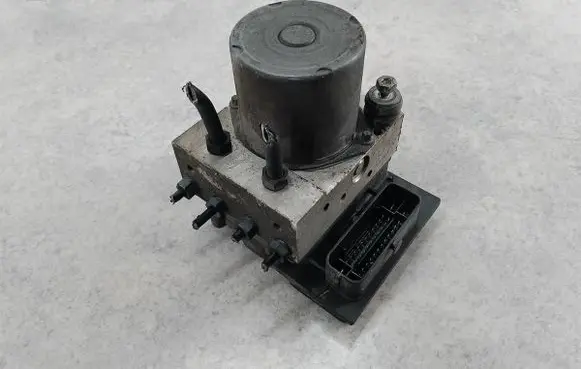 Audi A6 S6 C6 4F ABS Pump 4F0614517T