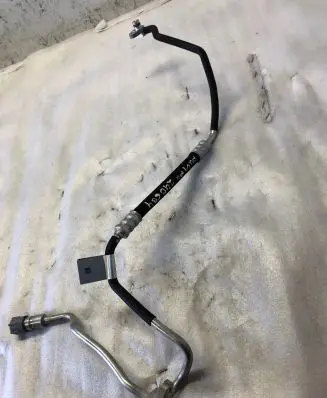 Audi A4 S4 B9 8W Air conditioning (A/C) pipe/hose 8w1816720g