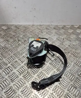 Volvo S60 Middle seatbelt (rear) 31462768