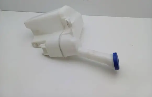 Peugeot 107 Windshield washer fluid reservoir/tank 0004016