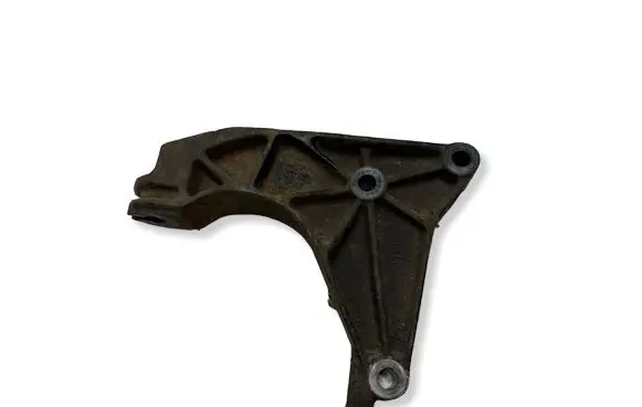 Opel Astra G Engine mounting bracket 332253873