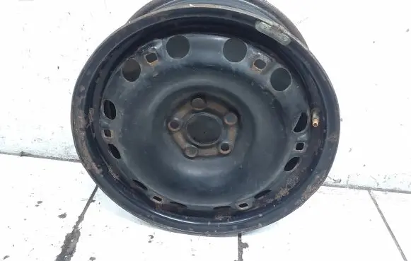 Volkswagen Polo R15 steel rim 6Q0601027G