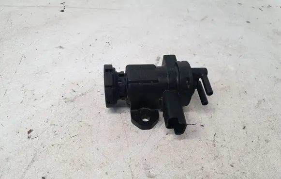 Citroen C5 Vacuum valve 3024368