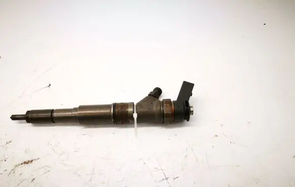 BMW 5 E60 E61 Fuel injector 0445110209