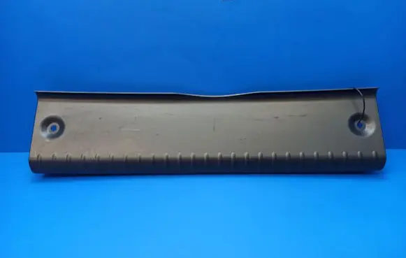 Cadillac BLS Trunk/boot sill cover protection 12796571B