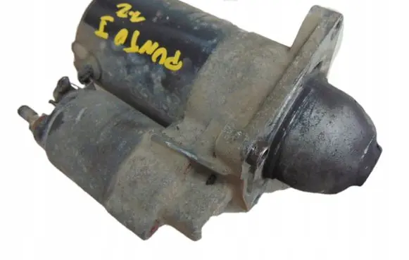 Fiat Punto (176) Starter motor