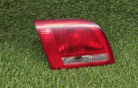 Audi A3 S3 8P Tailgate rear/tail lights 8P4945093B