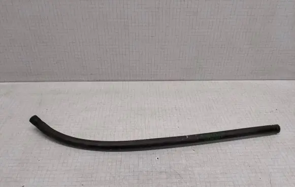 Volkswagen Transporter - Caravelle T4 Engine coolant pipe/hose 044121063F