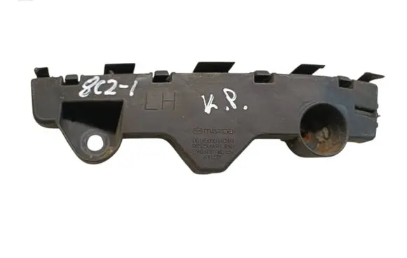 Mazda 2 Front bumper mounting bracket D652500U1