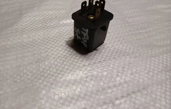 Opel Frontera A Other relay 8942184970 70417H MR5A011