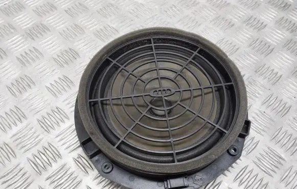 Audi A1 Front door speaker 8X0035415C