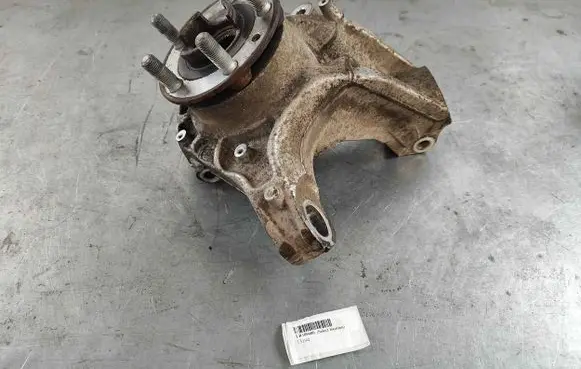 Land Rover Discovery Sport Front wheel hub spindle knuckle LR109400 LR060196 LR072599