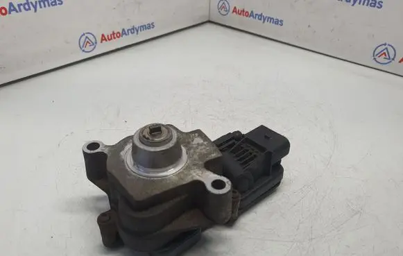 BMW 5 F10 F11 Gearbox-reducer motor 7619778 27607619778
