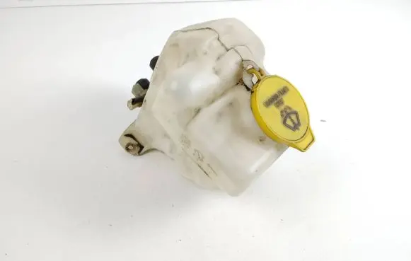 Jeep Wrangler Windshield washer fluid reservoir/tank 55156199AA 55156198AA