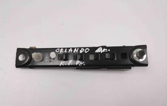 Chevrolet Orlando Seat belt height adjuster 