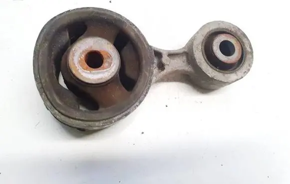 Honda CR-V Engine mount bracket 089007