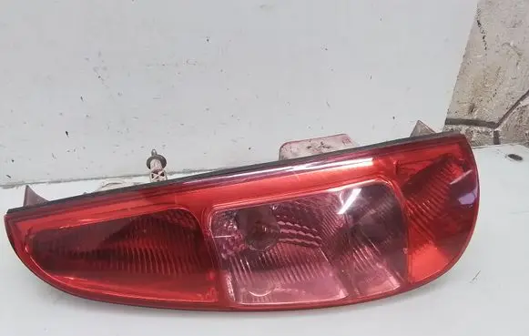 Peugeot 807 Rear/tail lights