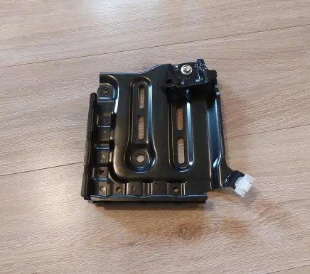 Toyota Yaris XP210 Battery tray 