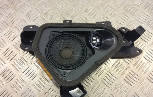 BMW X3 F25 Parcel shelf speaker 9213759