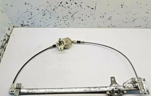 Mercedes-Benz Vito Viano W638 Front door window regulator motor