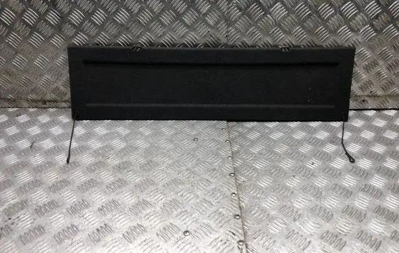 Parcel shelf