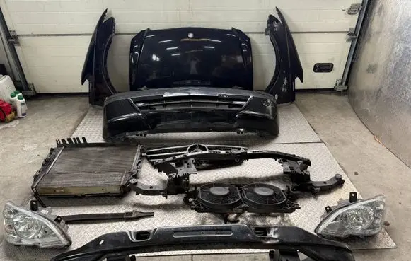 Mercedes-Benz Vito Viano W639 Front piece kit 