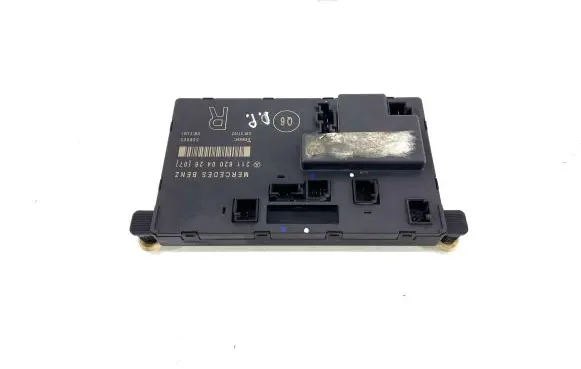 Mercedes-Benz E W211 Door control unit/module 2118200426