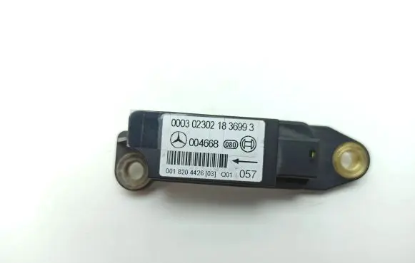 Mercedes-Benz CLK A209 C209 Airbag deployment crash/impact sensor 0018204426 0003023021836993