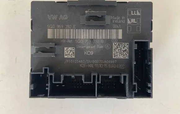 Audi A3 S3 8V Door control unit/module 5Q0959392E 5Q0959392B