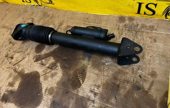 Mercedes-Benz GL X166 Rear shock absorber/damper A1663280021 A1663260098