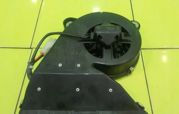 BMW 3 E36 Heater fan/blower 8376002 CL1