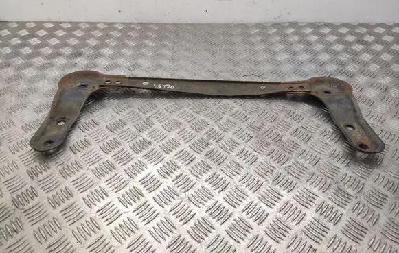 Nissan X-Trail T32 Bottom radiator support slam panel 