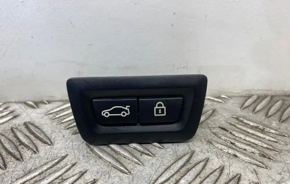 BMW 5 F10 F11 Tailgate/boot open switch button 9162645 61319162645