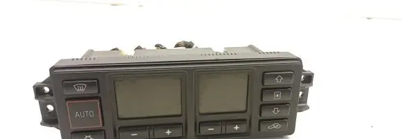 Audi A3 S3 8L Climate control unit 8L0820043D D750302 5HB00760804